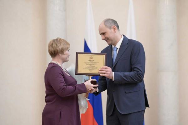 Работники культуры из Каменска-Уральского получили премии губернатора Свердловской области
