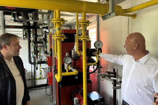 Новую газовую блочную котельную запустили в поселке Первомайский