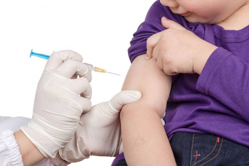 18 мая возобновляется вакцинация детей